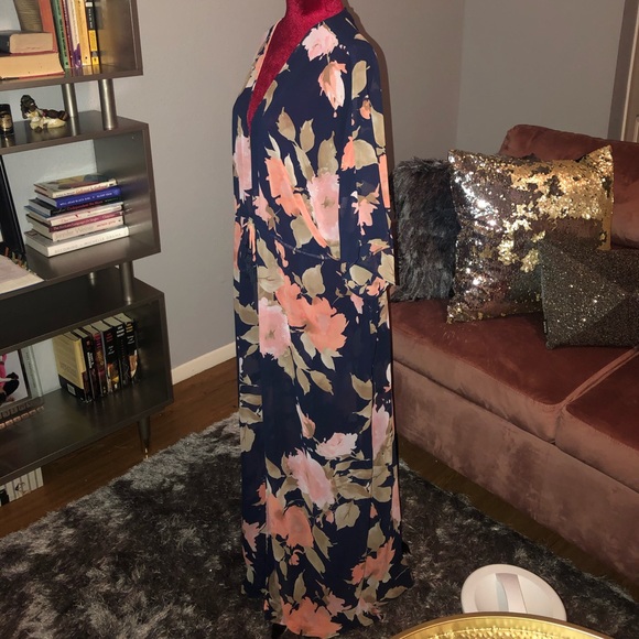 Sheer Flower 🌸 Dress - Picture 4 of 5